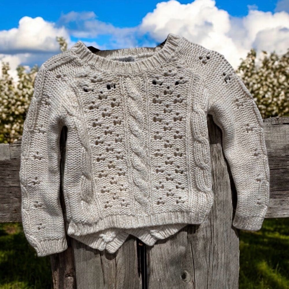 Laura Ashley Cream and gold Cable Knit cotton Sweater size 2 T